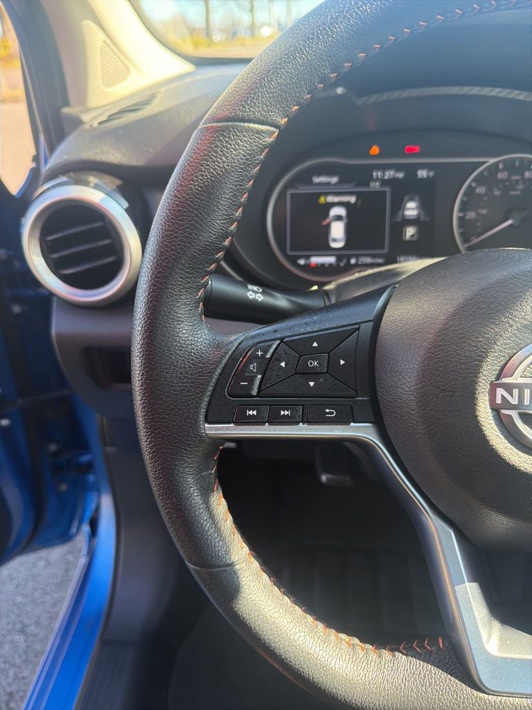 Used 2024 Nissan Versa SR w/ Trunk Package image 30
