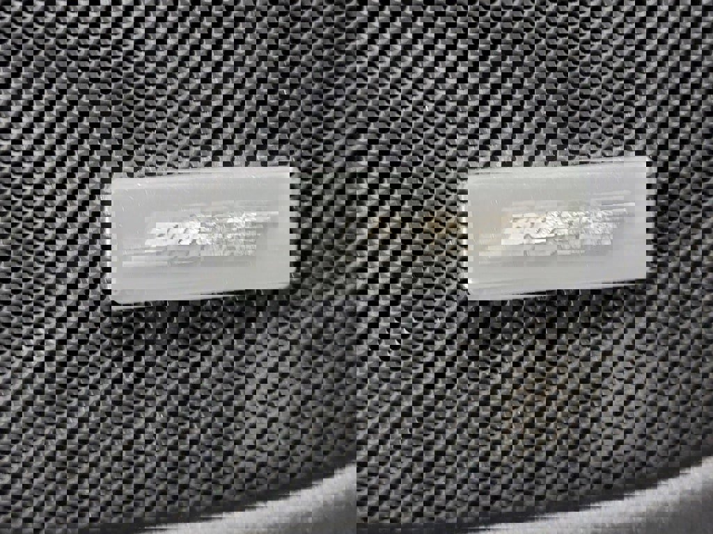 Used 2018 GMC Acadia Denali w/ Technology Package image 25