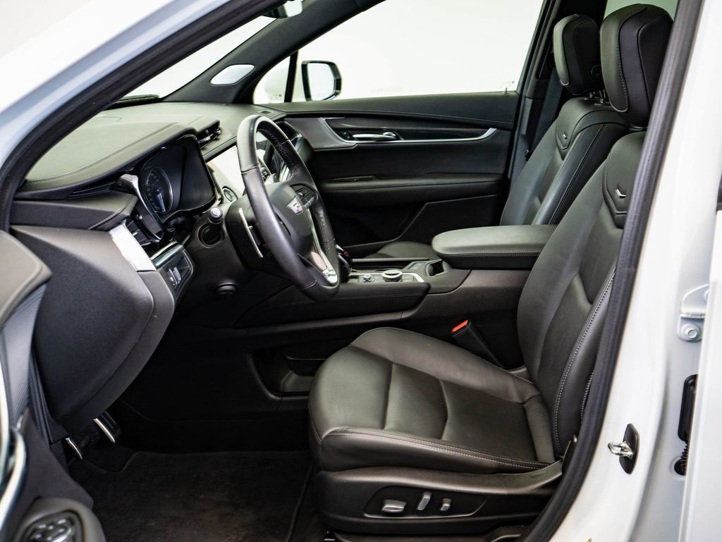 Used 2023 Cadillac XT6 Sport image 19