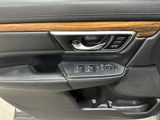 Used 2022 Honda CR-V Touring image 17