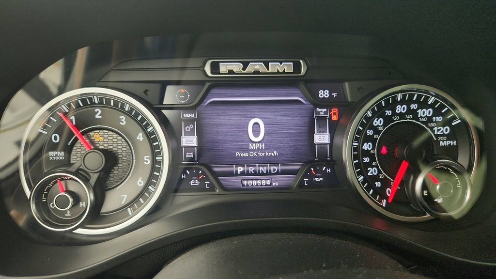 Used 2019 RAM 1500 Big Horn RWD image 28