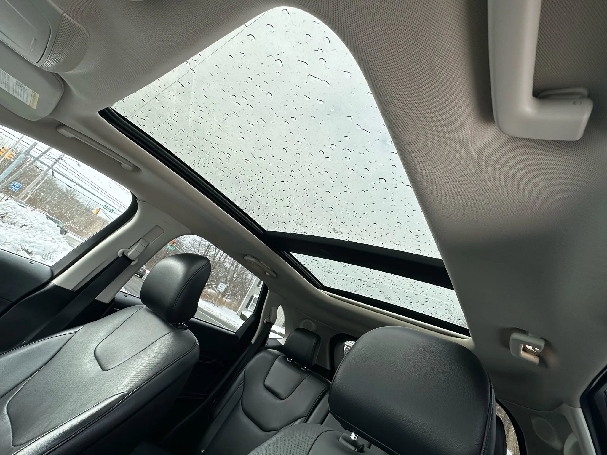 Used 2018 Ford Edge Titanium w/ Equipment Group 301A image 28