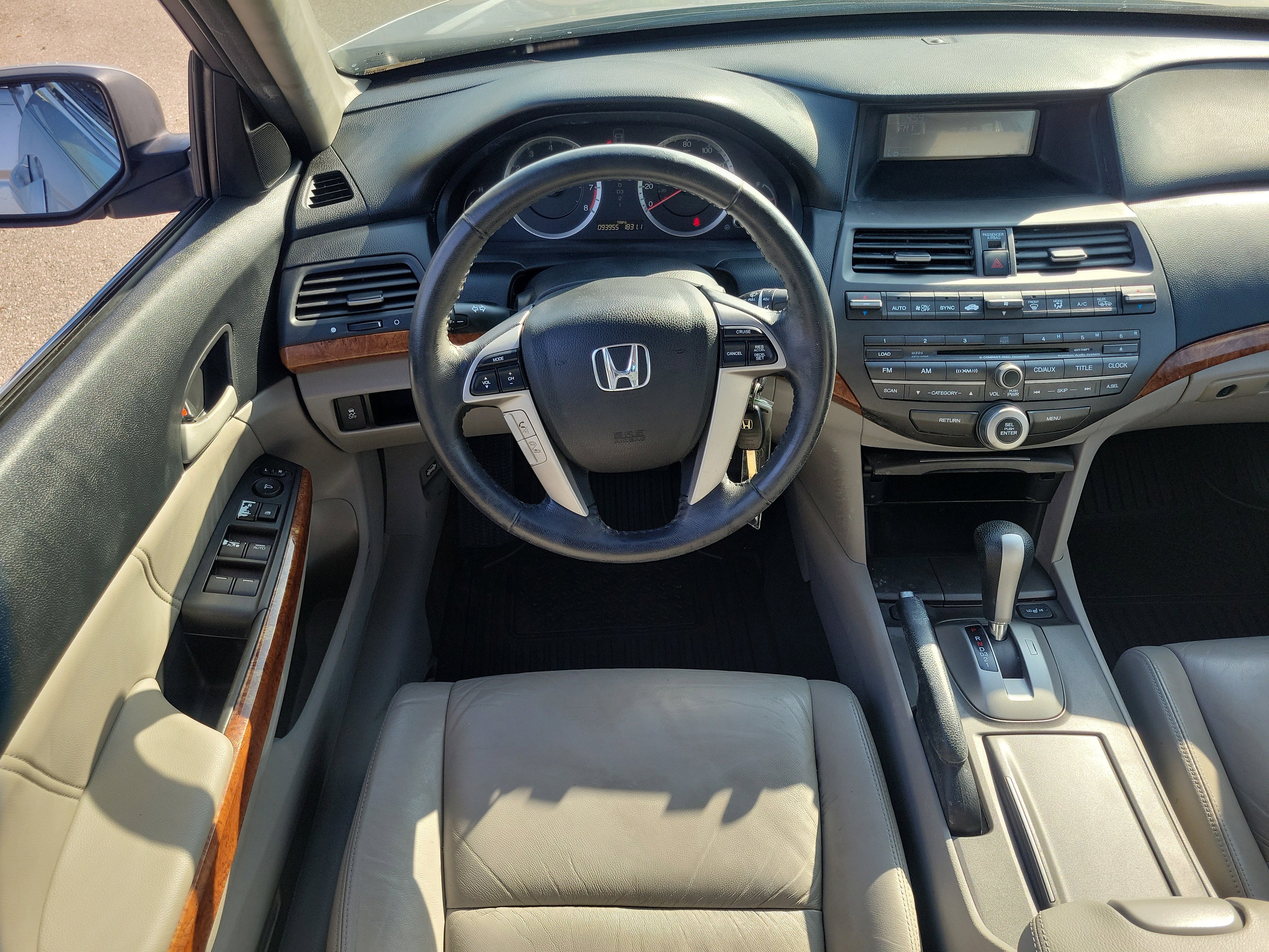 Used 2011 Honda Accord EX-L image 15