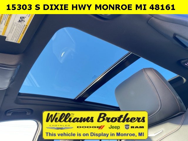 Used 2019 Cadillac XT4 Sport w/ Cold Weather Package image 17