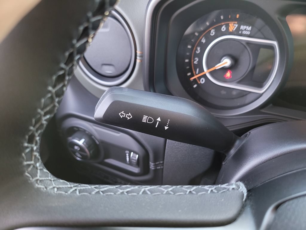 New 2026 Jeep Gladiator Mojave AWD/4WD image 33