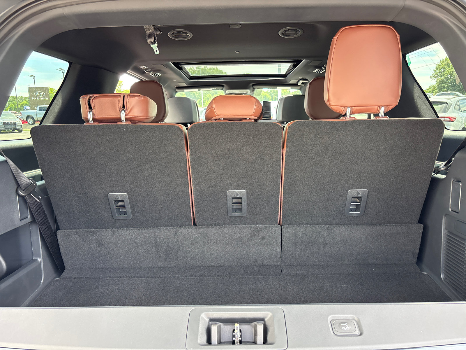 New 2026 Lincoln Navigator Reserve AWD/4WD image 9