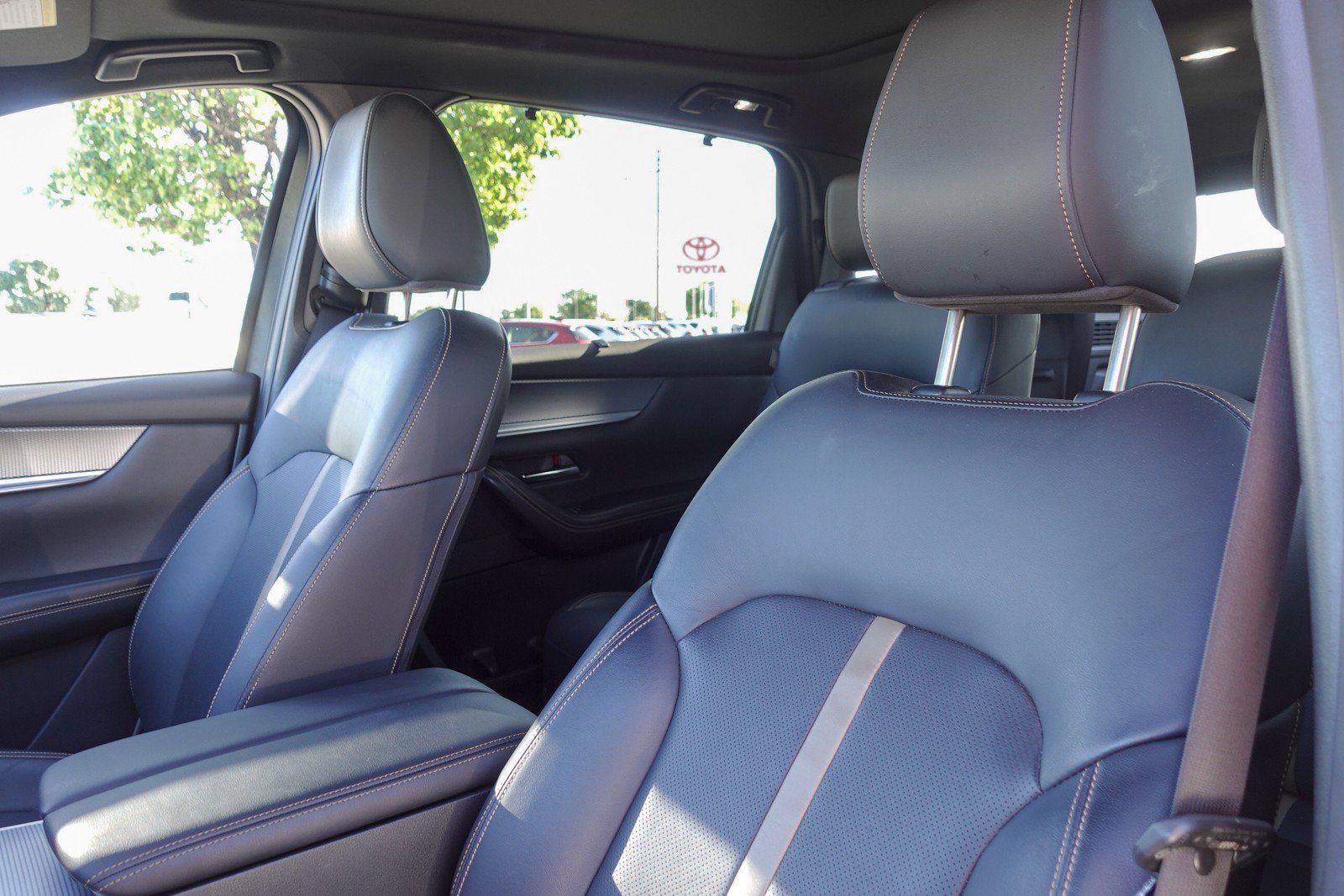 Certified 2024 MAZDA CX-90 Plug-In Hybrid w/ Premium Plus image 10