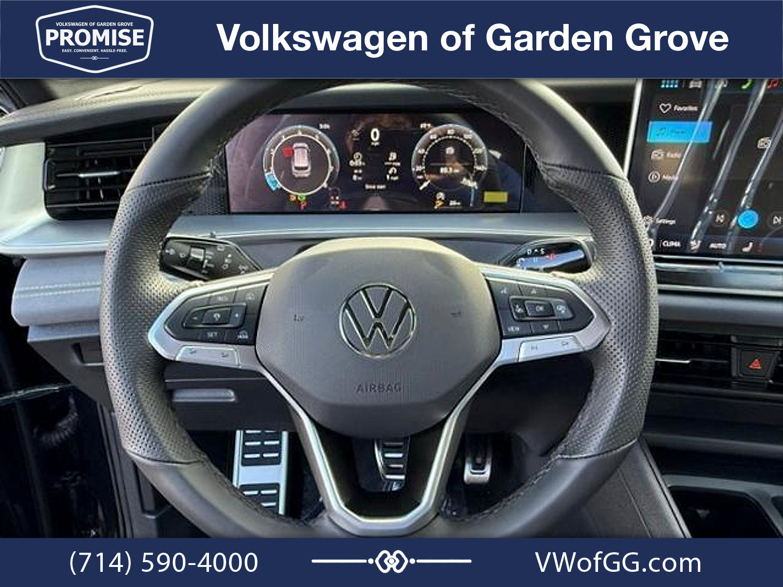 New 2026 Volkswagen Tiguan SE R-Line FWD image 14