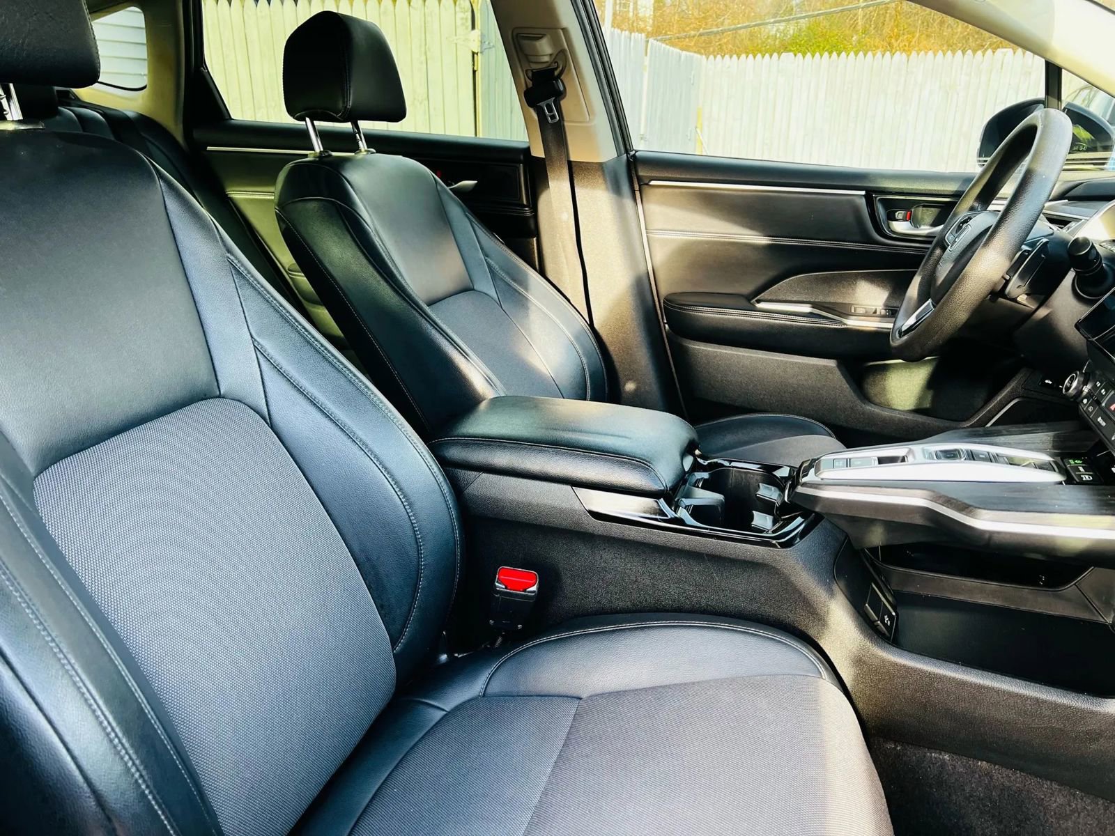 Used 2018 Honda Clarity Plug-In Hybrid image 21