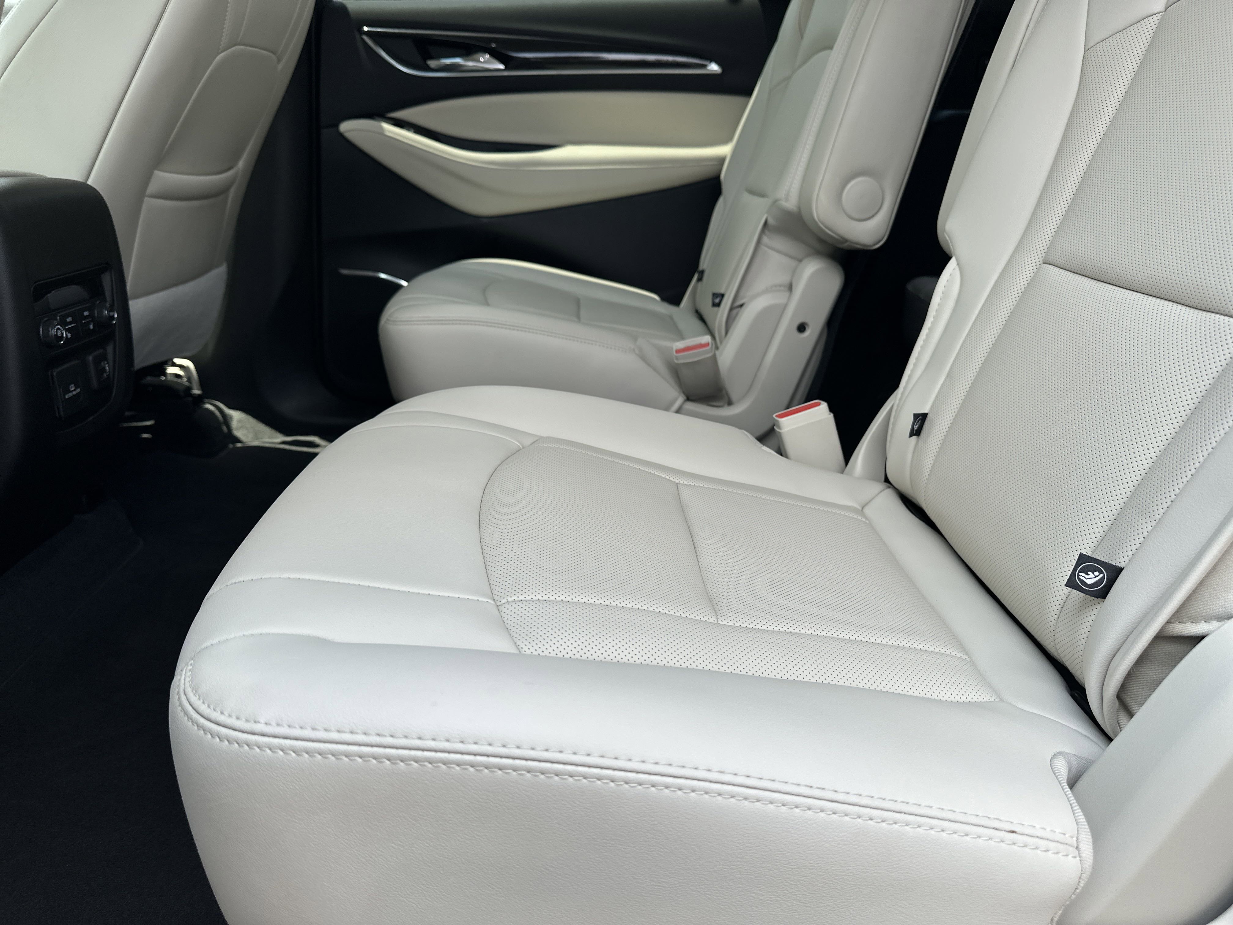 Used 2023 Buick Enclave Premium w/ Experience Buick Package image 21