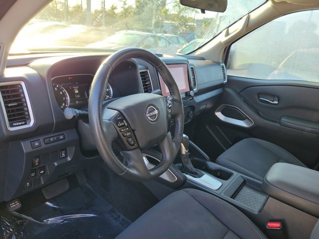 Used 2023 Nissan Frontier SV w/ SV Convenience Package image 16
