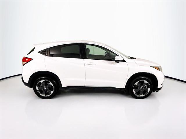 Used 2018 Honda HR-V EX image 4