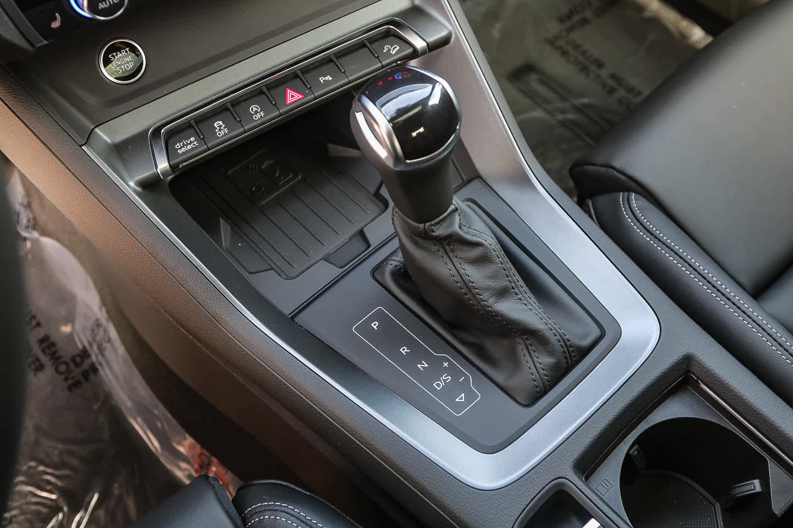 Used 2025 Audi Q3 2.0T Premium w/ Convenience Package image 20