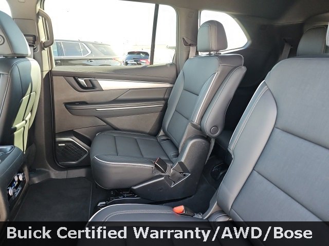 Certified 2025 Buick Enclave Preferred image 27