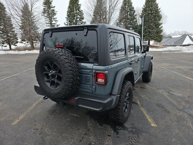 Used 2025 Jeep Wrangler Willys image 6