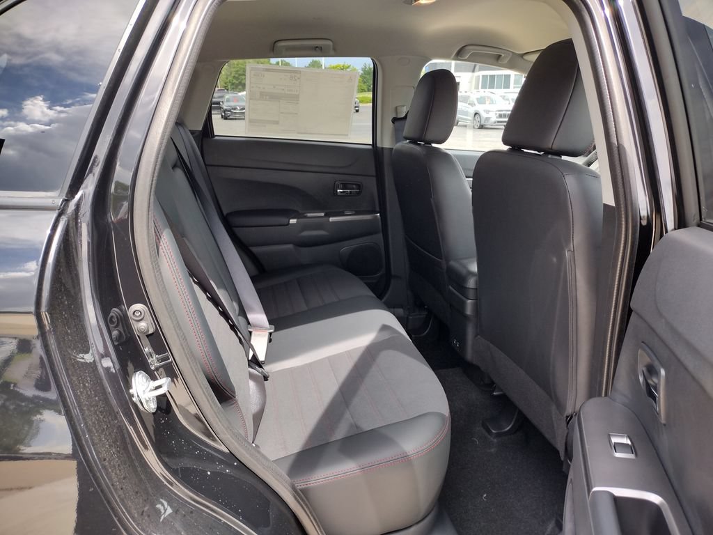New 2026 Mitsubishi Outlander Sport SE AWD/4WD image 9