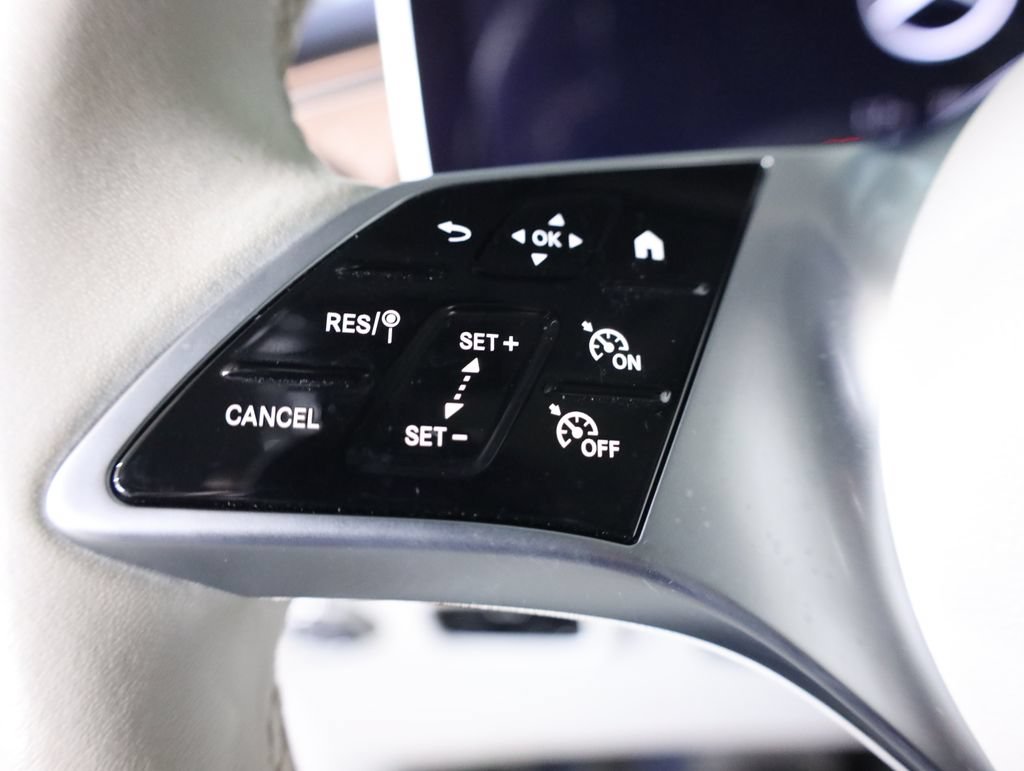 Certified 2023 Mercedes-Benz EQE 500 4MATIC SUV image 13