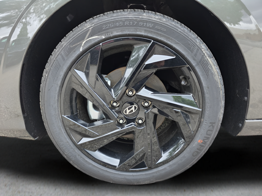 New 2026 Hyundai Elantra Sport FWD image 10