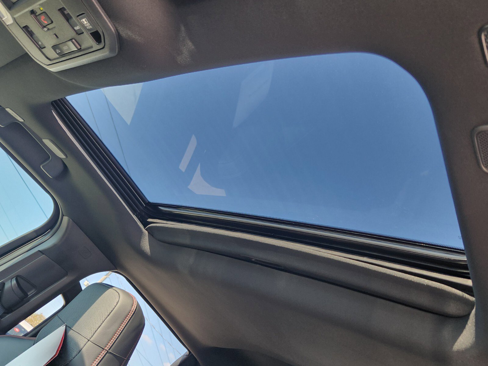 Certified 2025 Toyota Tacoma TRD Pro image 13