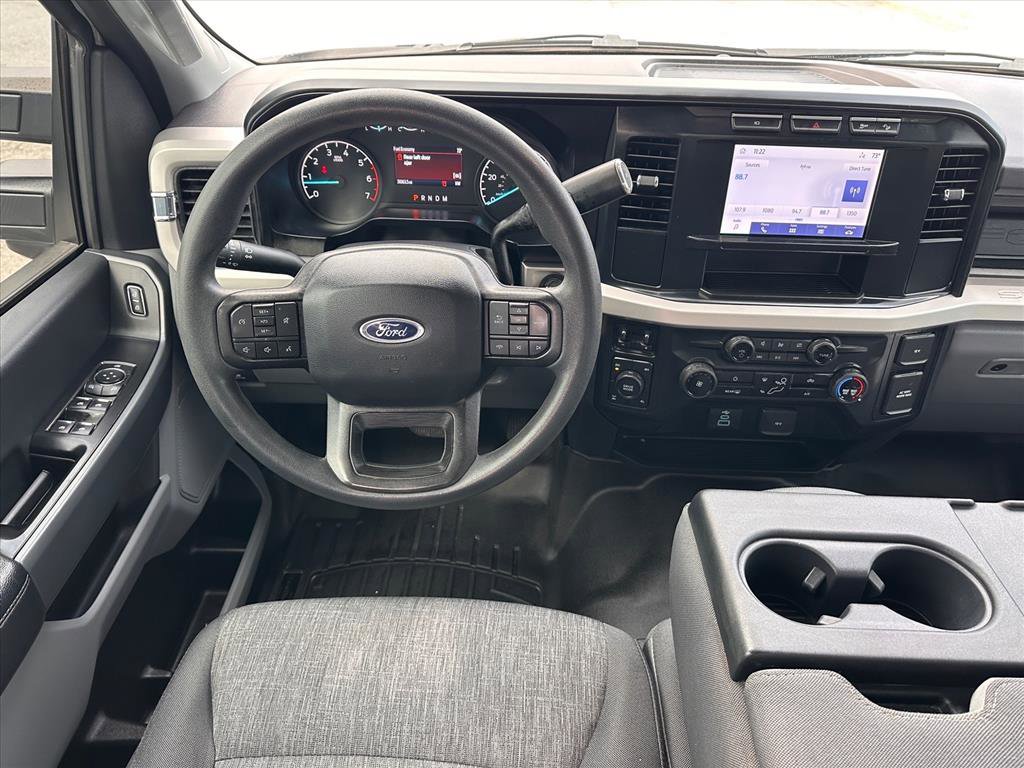 Used 2023 Ford F250 XL w/ STX Appearance Package image 11