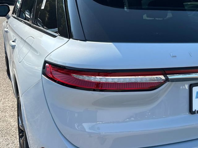 New 2025 Lincoln Corsair Reserve w/ Jet Appearance Package image 11