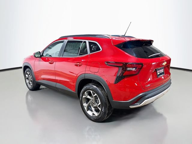 New 2026 Chevrolet Trax LT w/ Driver Confidence Package FWD image 8