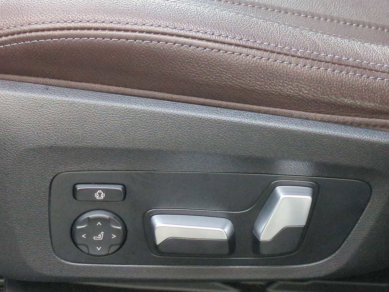 Used 2022 BMW X3 xDrive30i w/ Premium Package 2 image 17