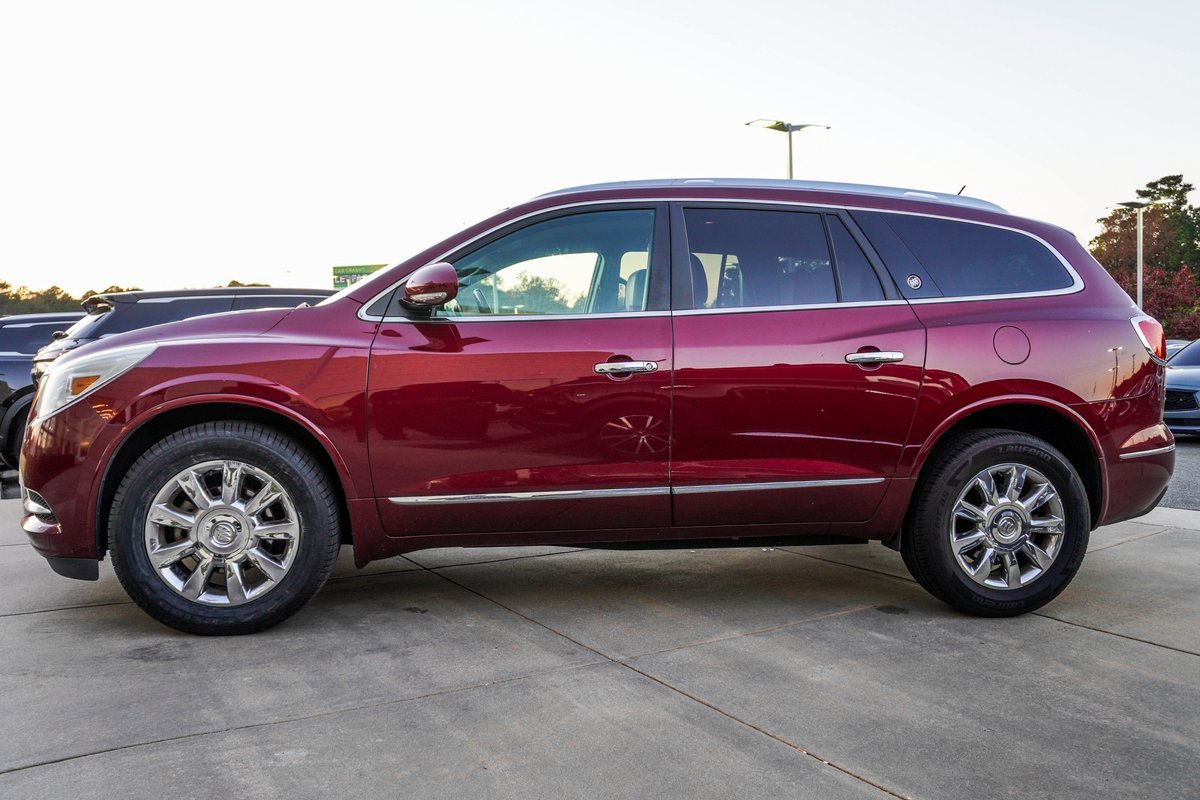 Used 2015 Buick Enclave Premium image 3