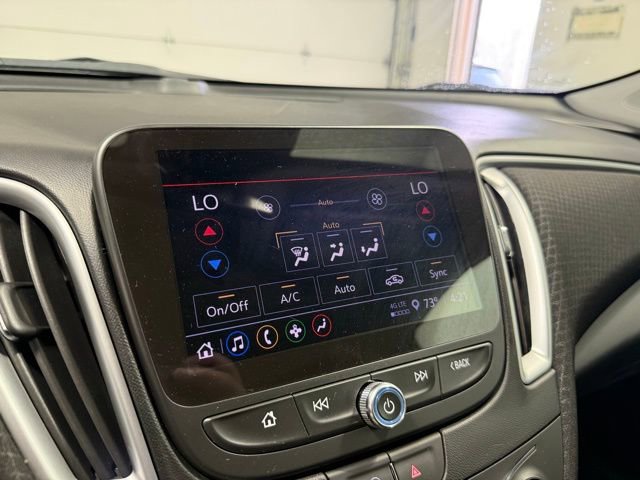 Used 2023 Chevrolet Malibu LT FWD image 17