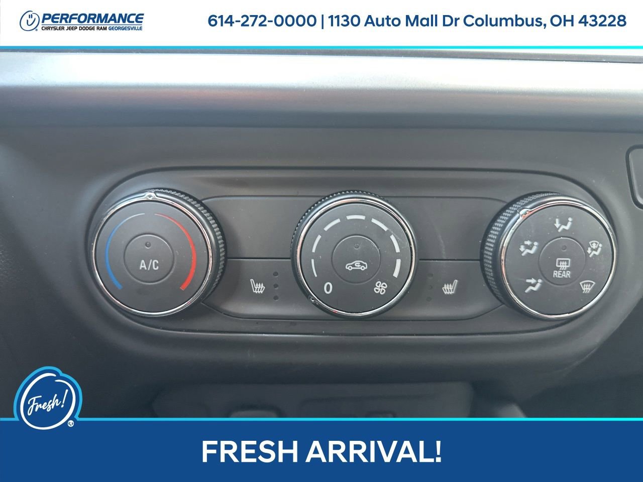 Used 2025 Chevrolet Trax RS w/ Driver Confidence Package image 20