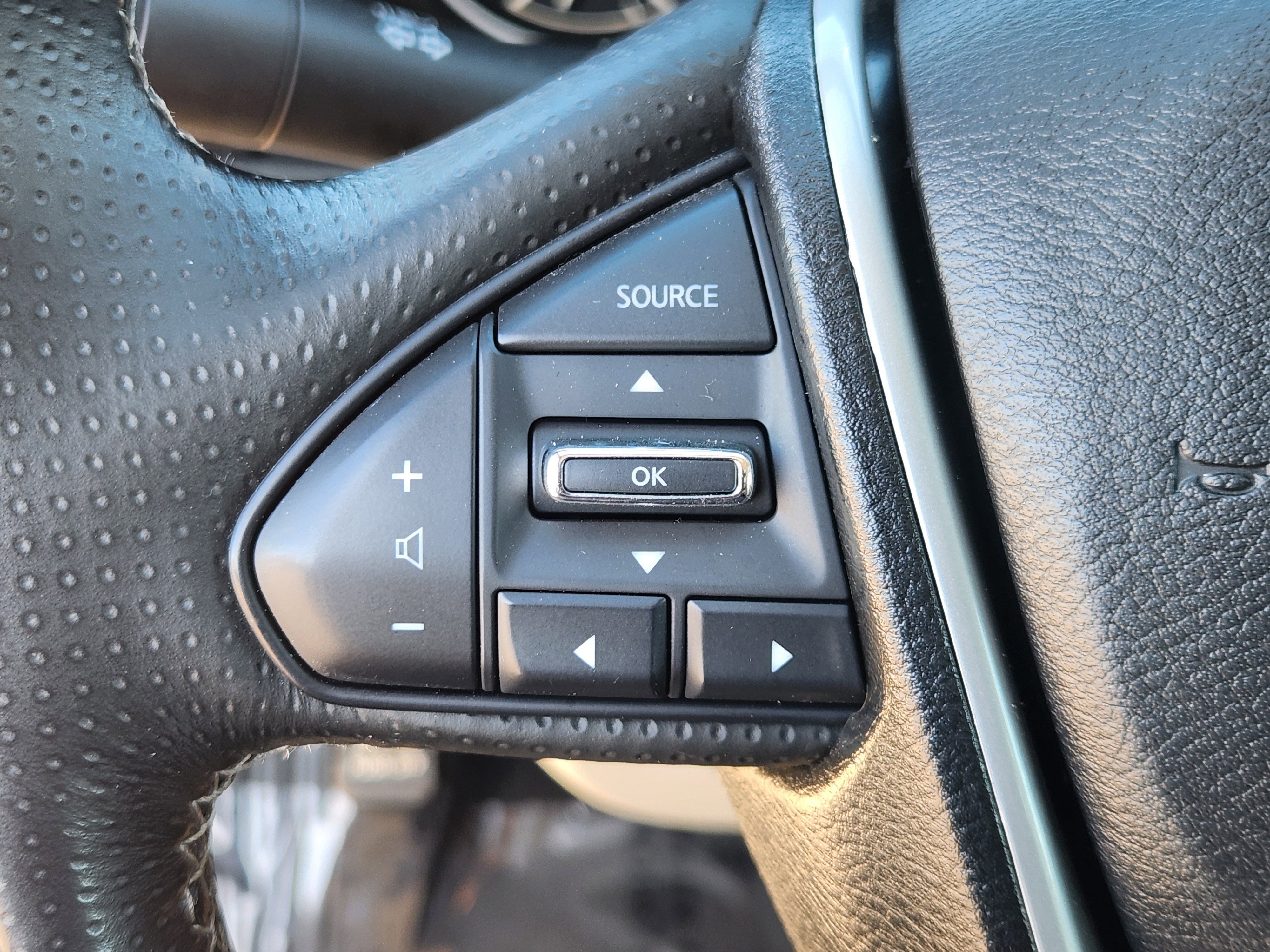 Used 2018 Nissan Maxima 3.5 SL image 24