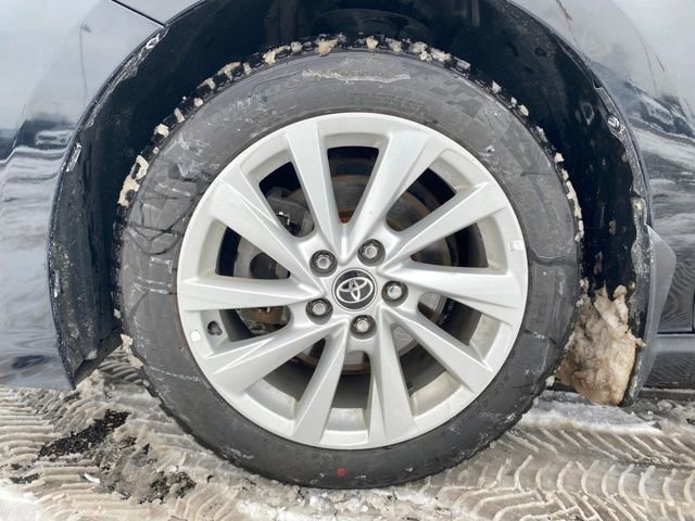 Used 2021 Toyota Camry SE image 20