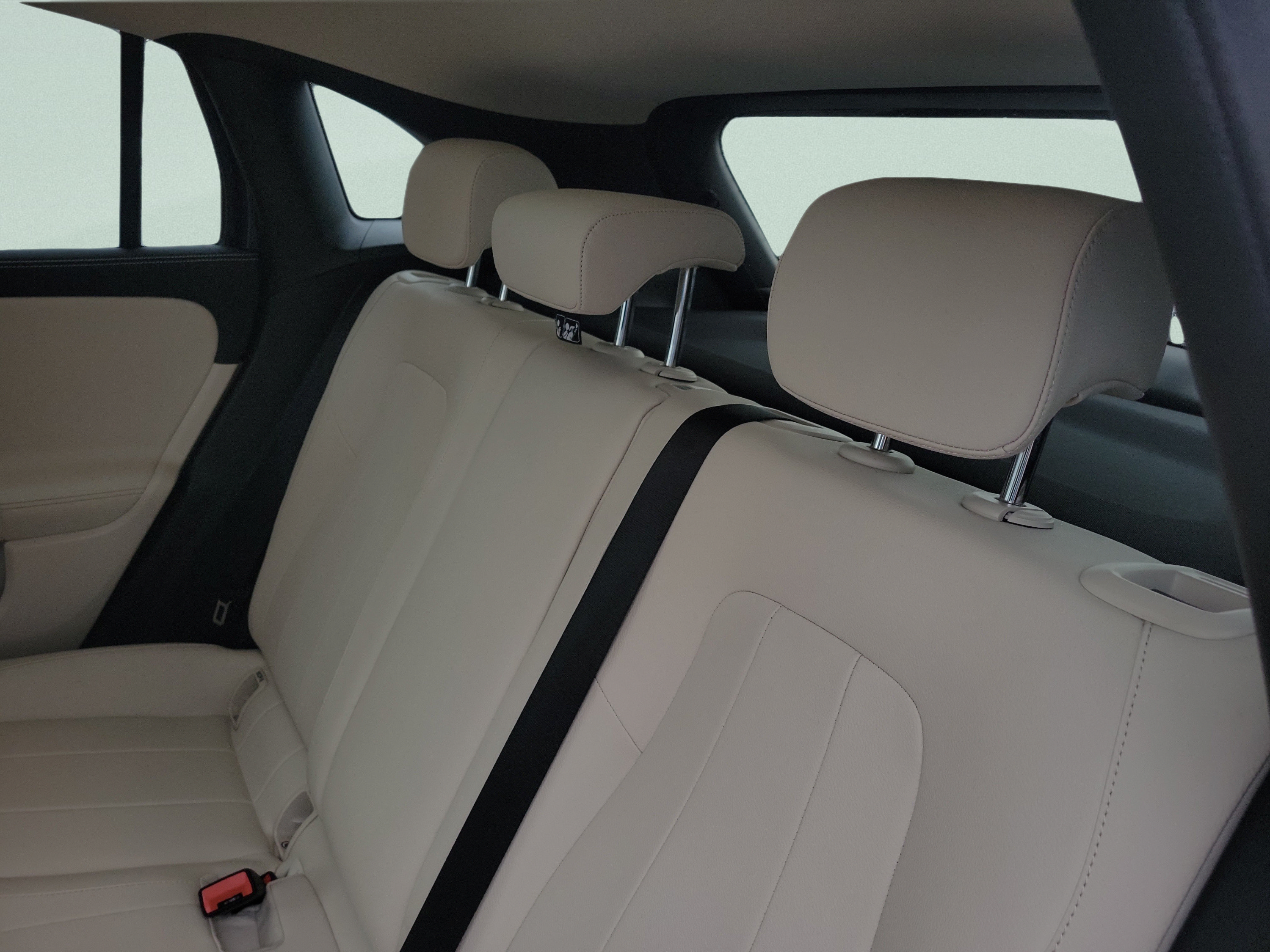 Certified 2021 Mercedes-Benz GLA 250 image 12