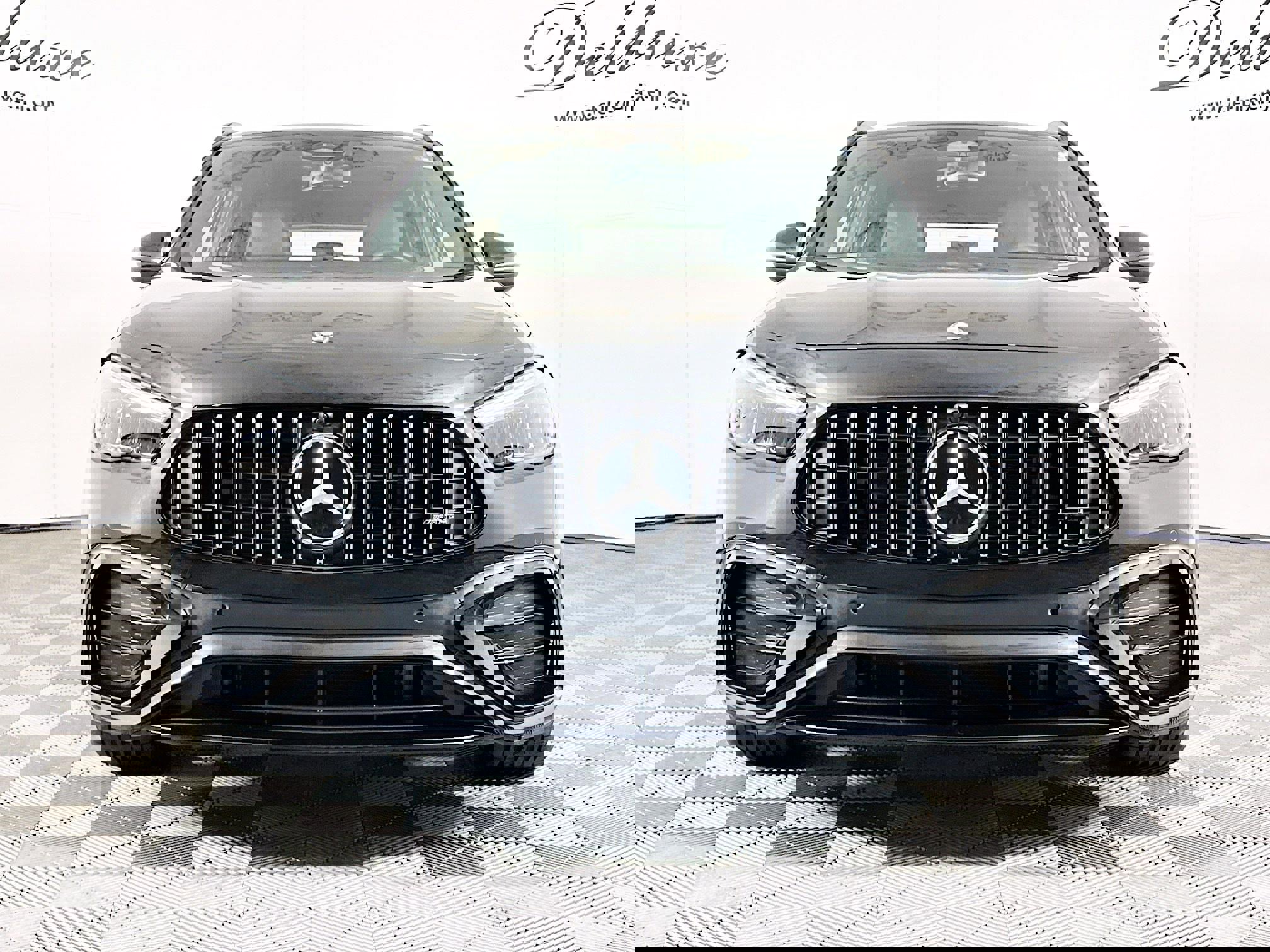 Used 2024 Mercedes-Benz GLA 35 AMG 4MATIC image 2