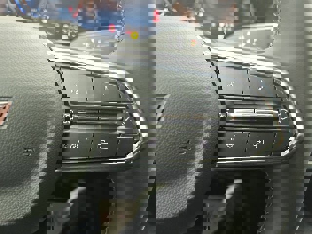 New 2026 Chevrolet Equinox LT w/ Convenience Package II image 24