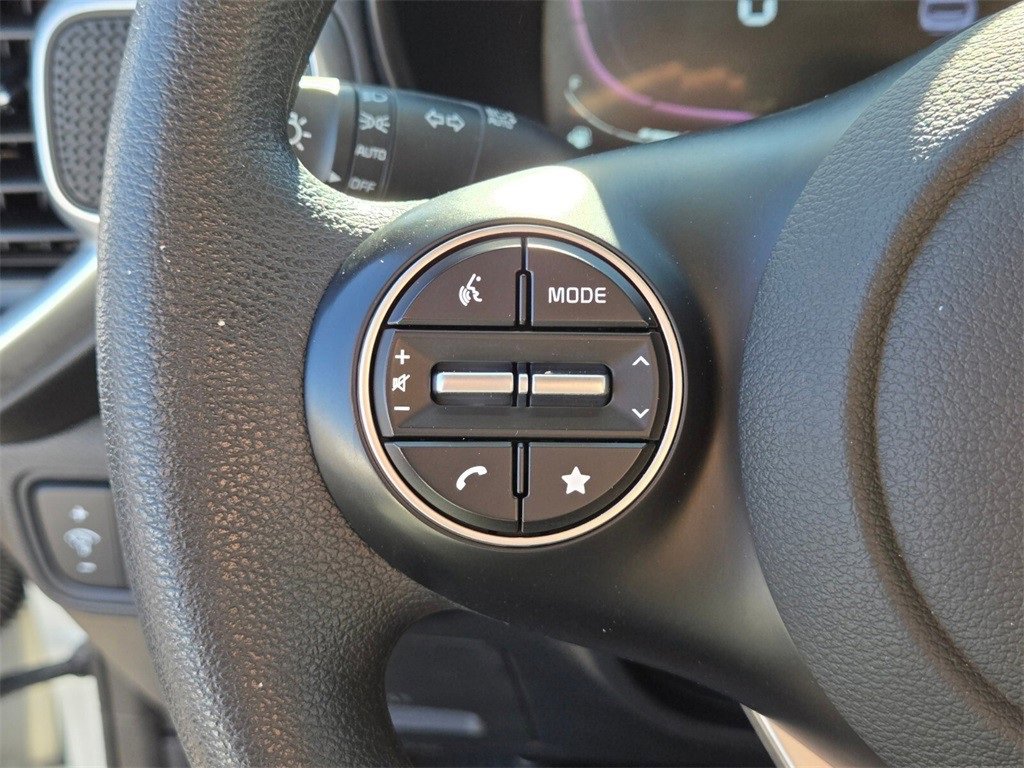 Used 2024 Kia Soul LX w/ Option Group 015 image 25