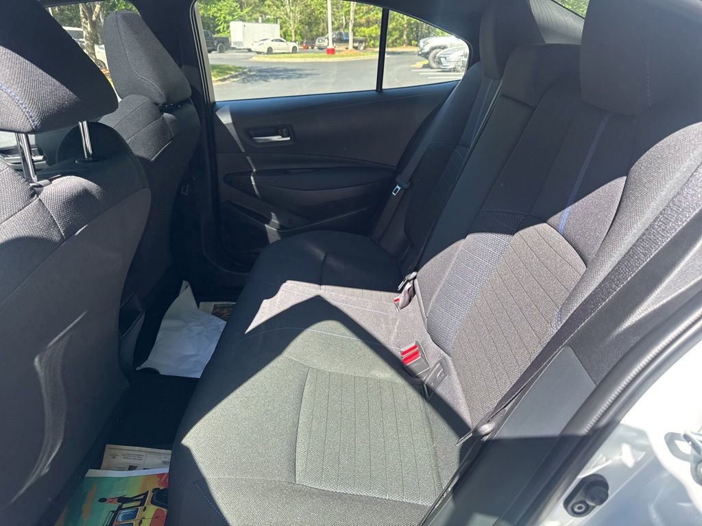 Certified 2022 Toyota Corolla SE w/ SE Premium Package image 11