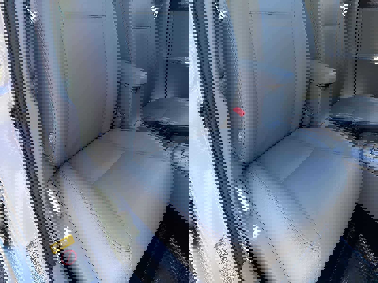 Used 2013 Toyota Corolla LE FWD image 22