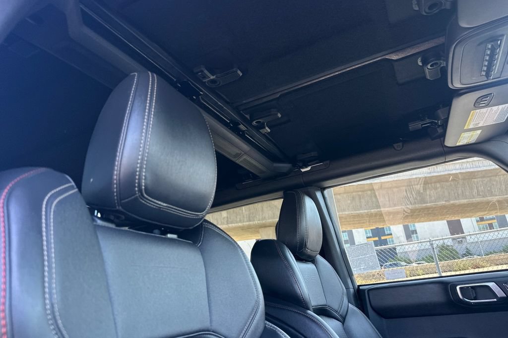 Used 2024 Ford Bronco Raptor w/ Interior Carbon Fiber Pack 6 AWD/4WD image 18