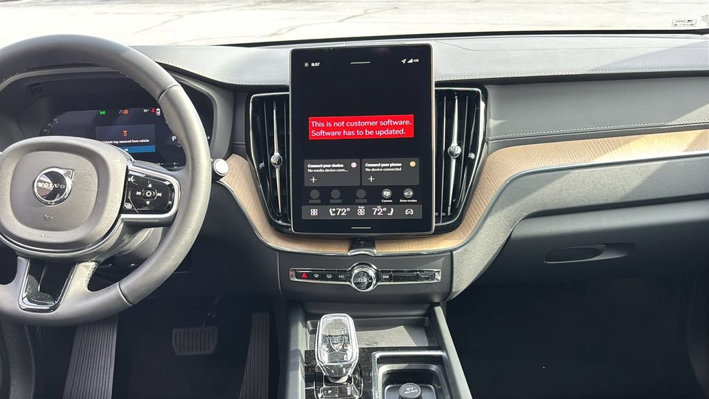 New 2026 Volvo XC60 T8 Ultra w/ Protection Package Premier AWD/4WD image 6