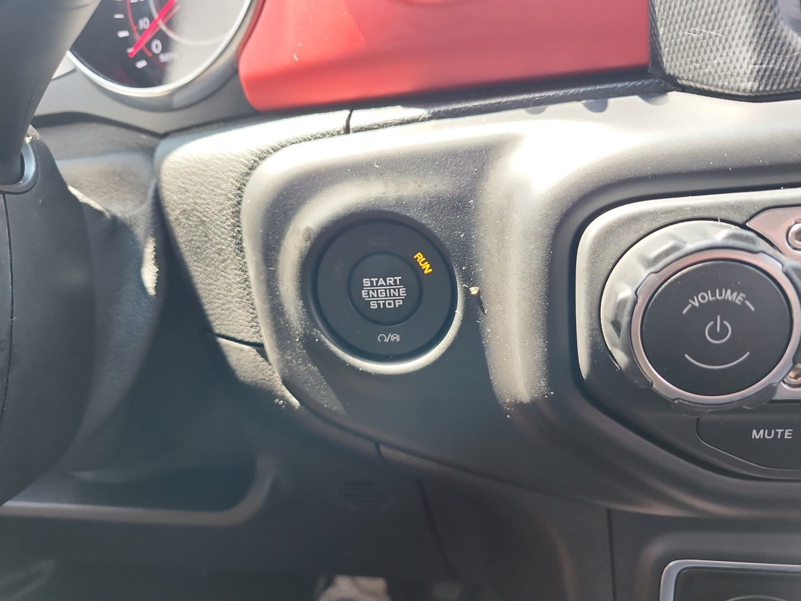 Used 2021 Jeep Gladiator Rubicon AWD/4WD image 20