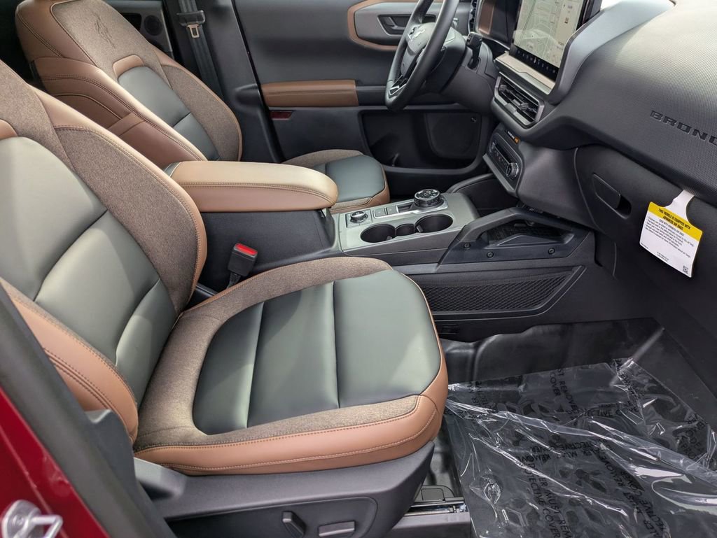 New 2025 Ford Bronco Sport Outer Banks w/ Sasquatch Outer Banks Package AWD/4WD image 46