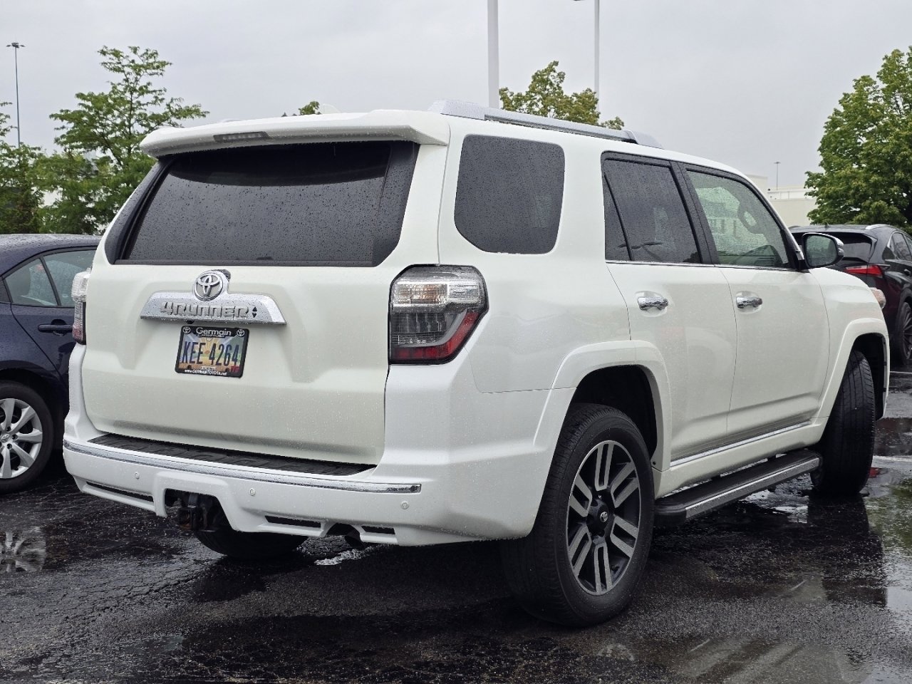 Used 2020 Toyota 4Runner Limited AWD/4WD image 7
