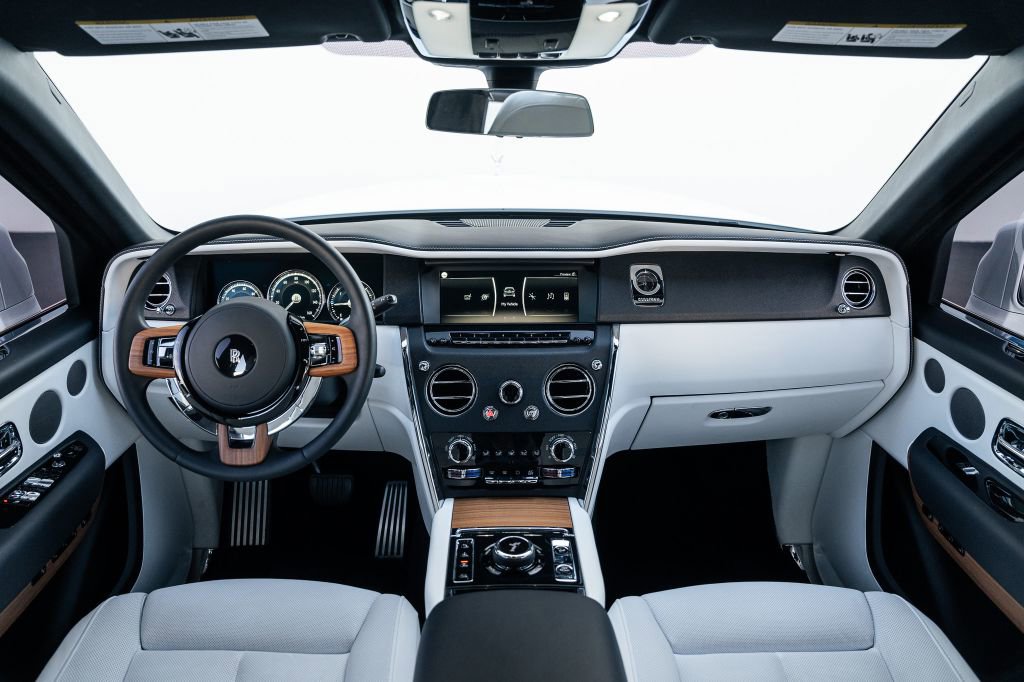 Used 2022 Rolls-Royce Cullinan image 55