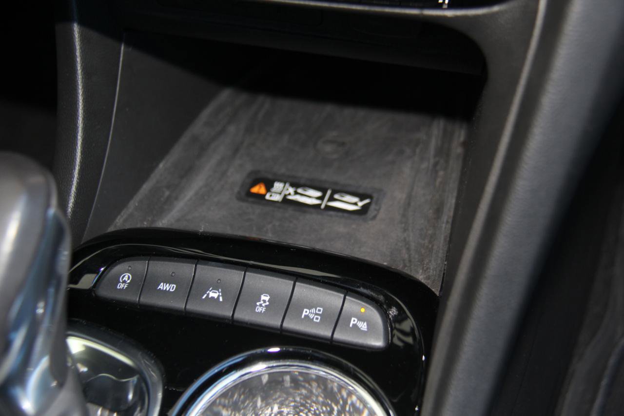 Used 2021 Buick Encore GX Essence w/ Advanced Technology Package image 19