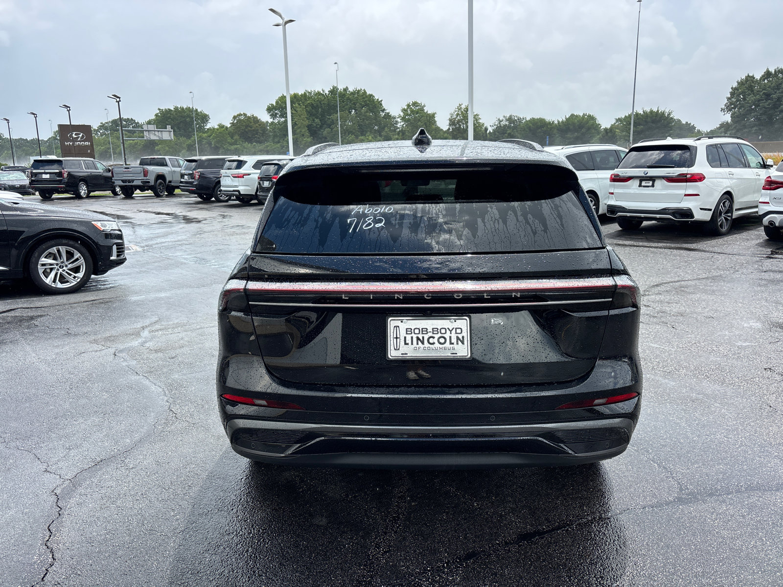 New 2026 Lincoln Nautilus Reserve w/ Jet Appearance Package AWD/4WD image 6
