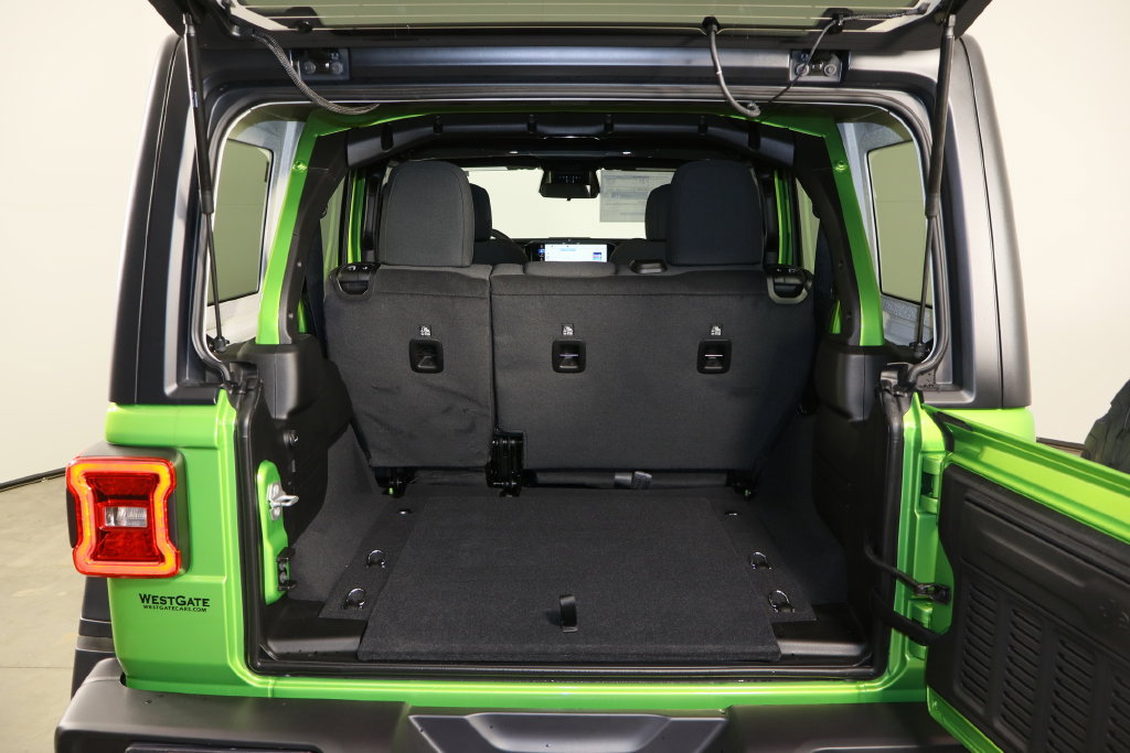 New 2026 Jeep Wrangler Unlimited Rubicon AWD/4WD image 19