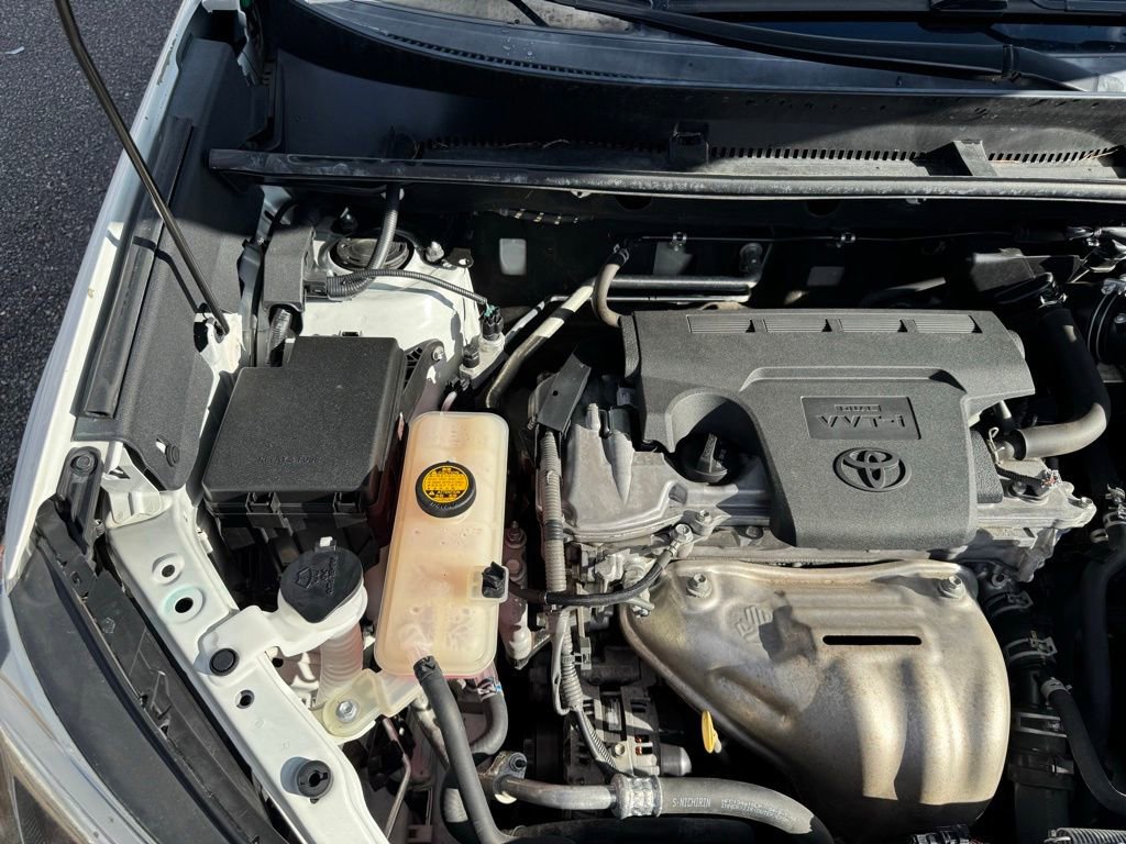 Used 2016 Toyota RAV4 Limited image 31