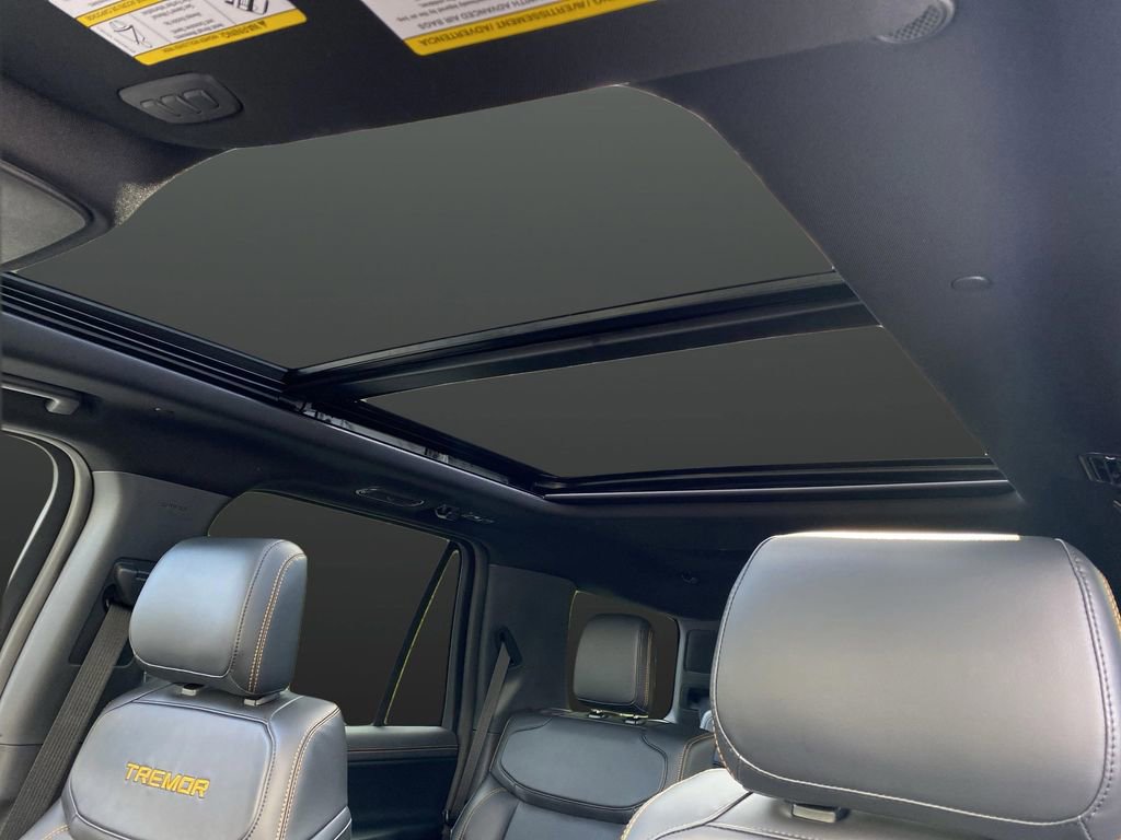 New 2025 Ford Expedition Tremor image 7