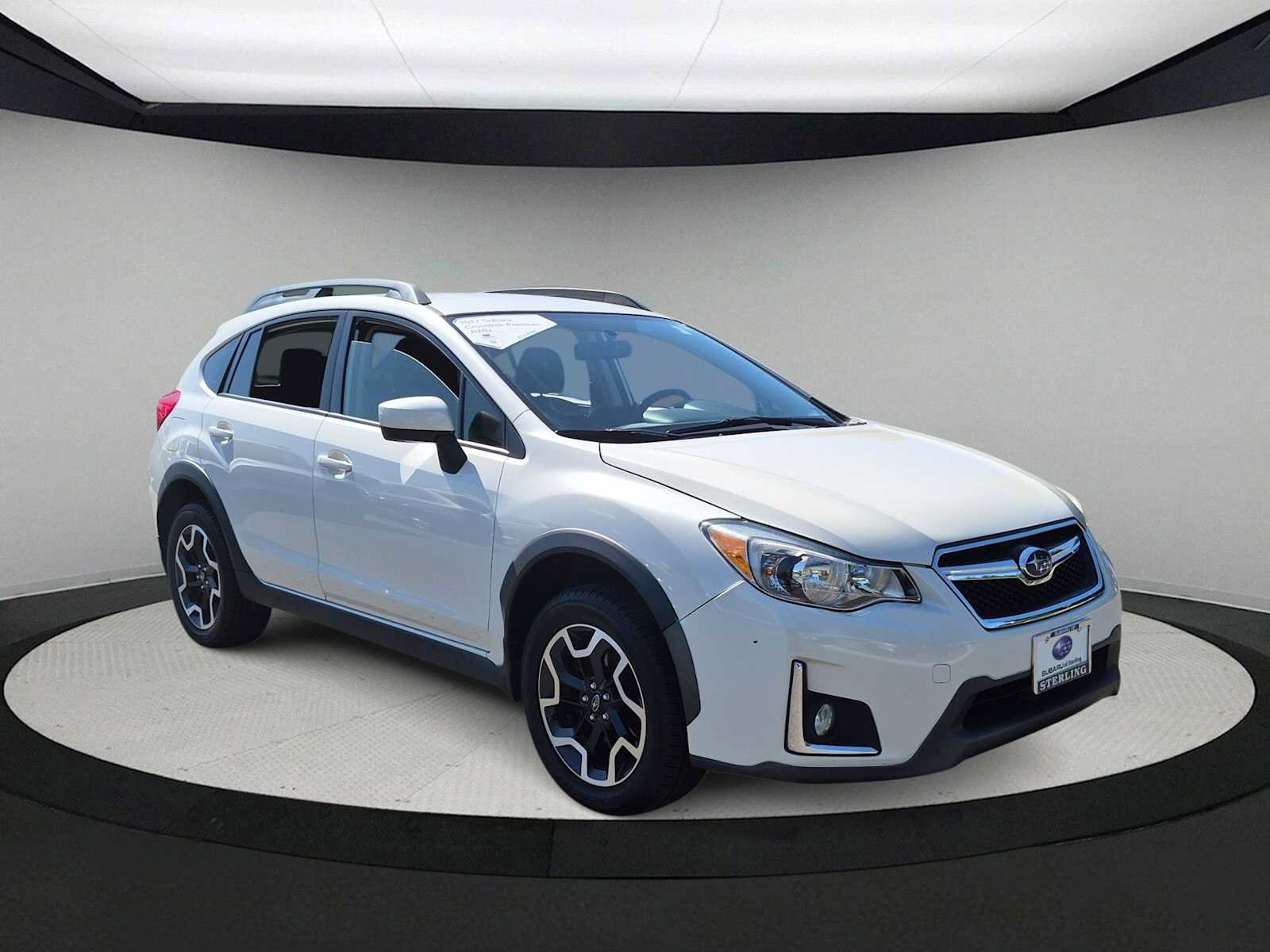 Used 2017 Subaru Crosstrek 2.0i Premium AWD/4WD image 2